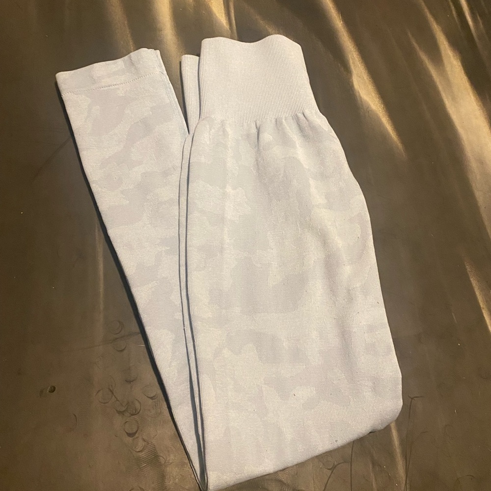 Nvgtn camo seamless leggings